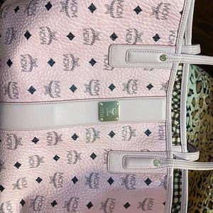 MCM Medium Reversible Liz Shopper in Visetos